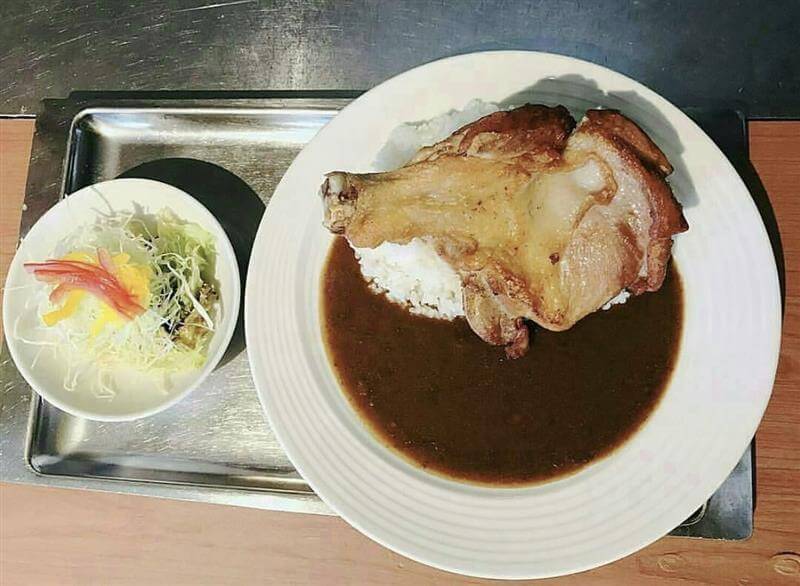 Yanbaru Bone-in Chicken Curry
